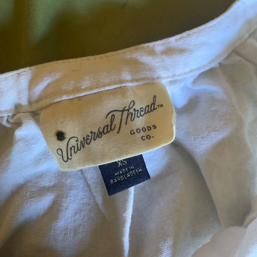 Universal Thread Linen T-Shirt - Picture 4 of 5